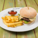 Kids beef burger