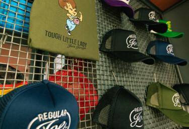 Joes merchandise shop